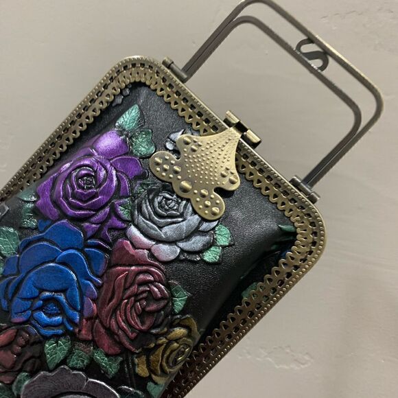 Handmade Genuine Embossed Rose Cowhide Clutch/Phone Case, Kiss Clasp/Clip Pouch - Picture 15 of 16